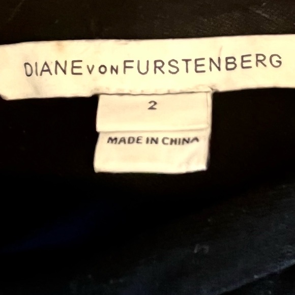 Diane Von Furstenburg (DVF) Amy Black Cutout Shift Dress - Picture 9 of 12